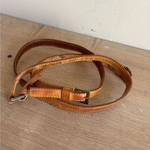 Authentic Louis Vuitton strap for parts - Picture 1 of 5
